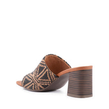 ADAPT RAFFIA SANDAL